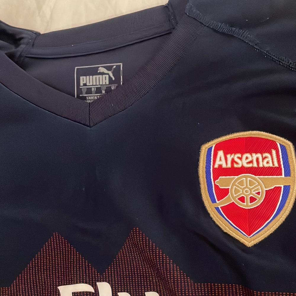 arsenal jersey 2019 away